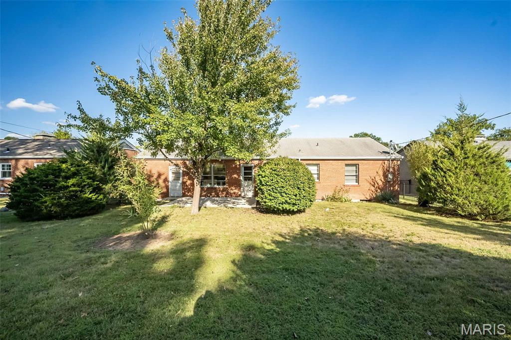 5937 Childress Avenue