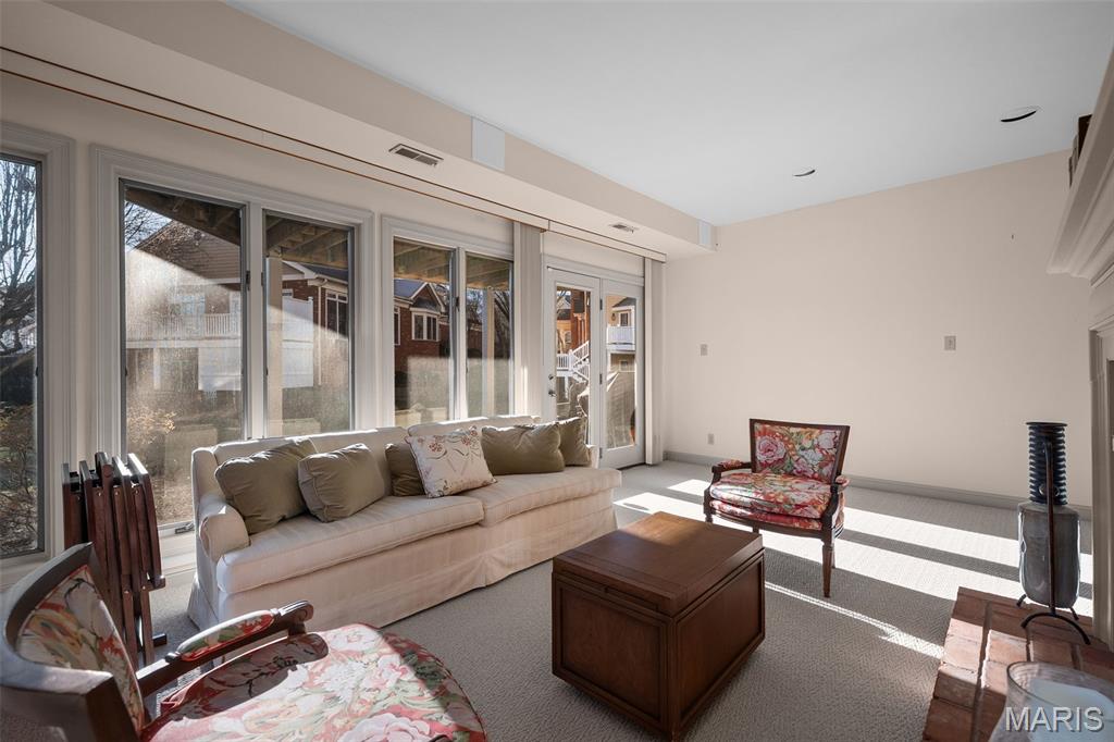 260 Carlyle Lake Drive