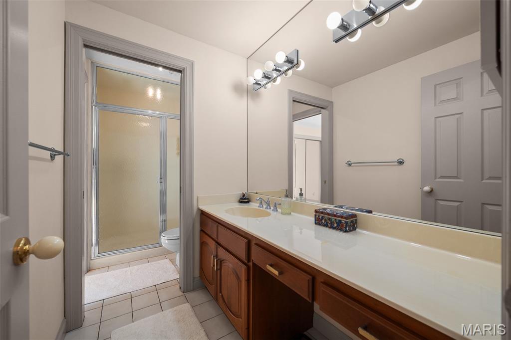 260 Carlyle Lake Drive