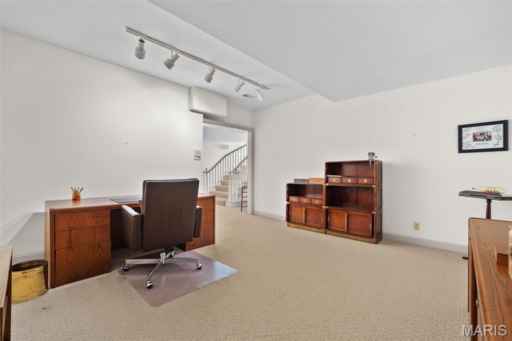 260 Carlyle Lake Drive