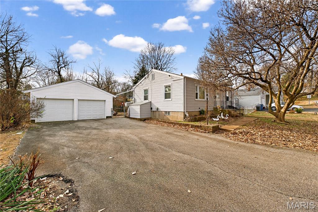 9844 Mecca Lane