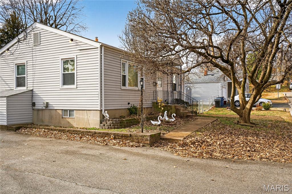 9844 Mecca Lane