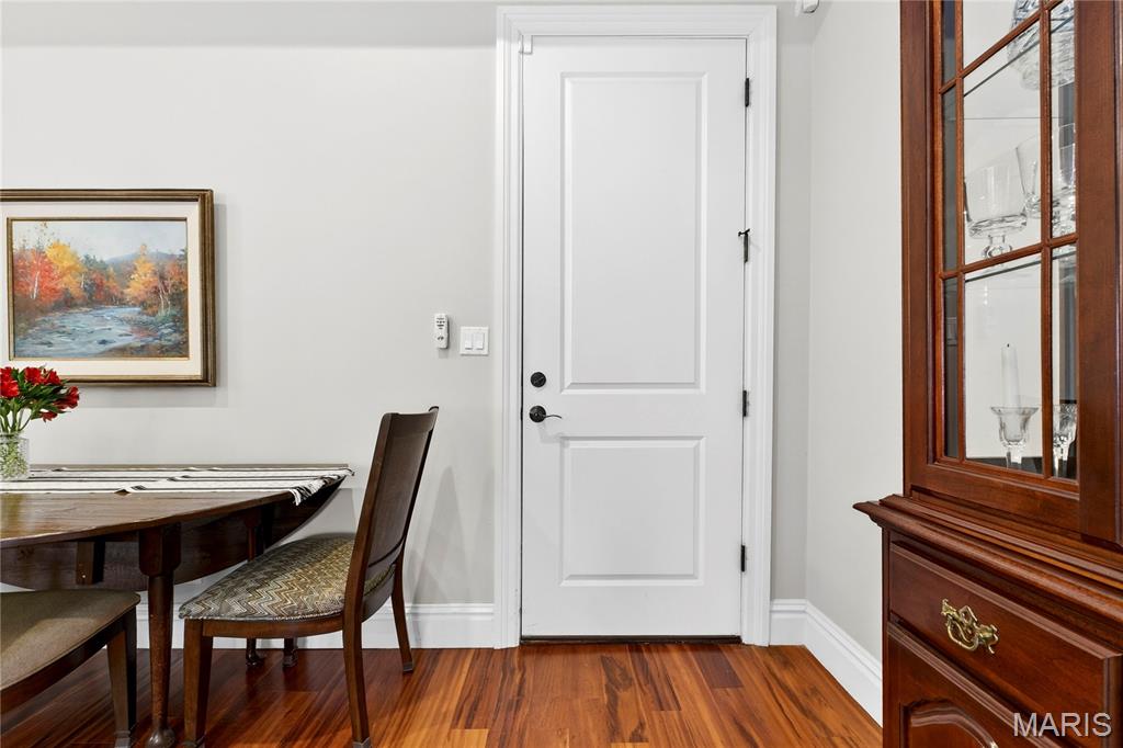 4411 McPherson Avenue Unit: 2