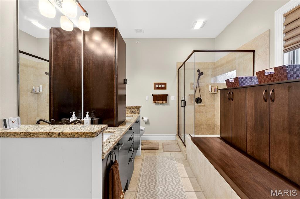 4411 McPherson Avenue Unit: 2