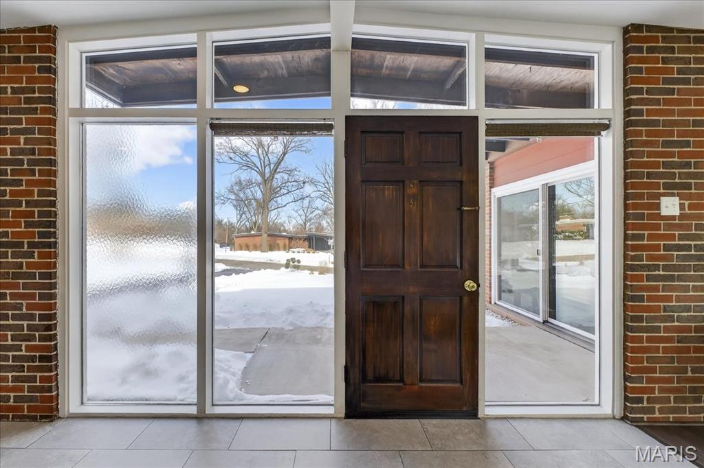 2402 Saint Giles Road