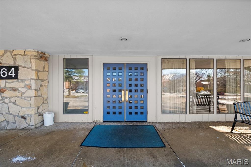 564 Sarah Lane Unit: 408