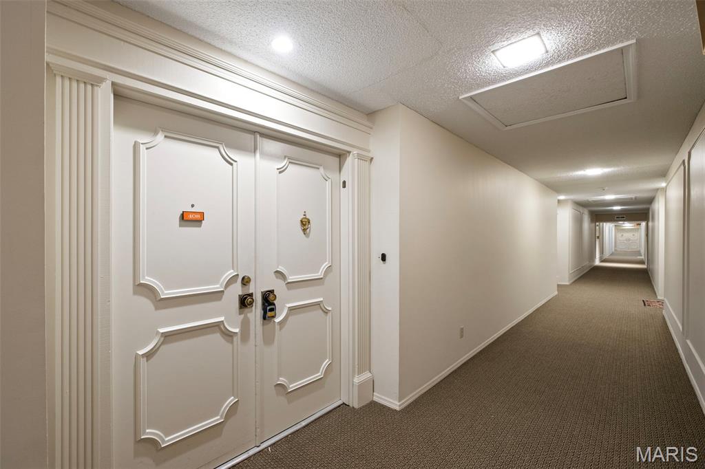 564 Sarah Lane Unit: 408