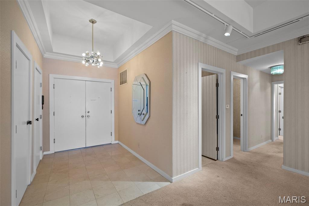 564 Sarah Lane Unit: 408