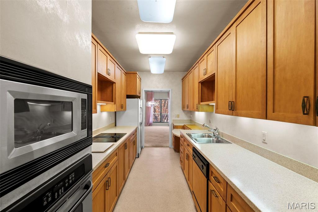 564 Sarah Lane Unit: 408