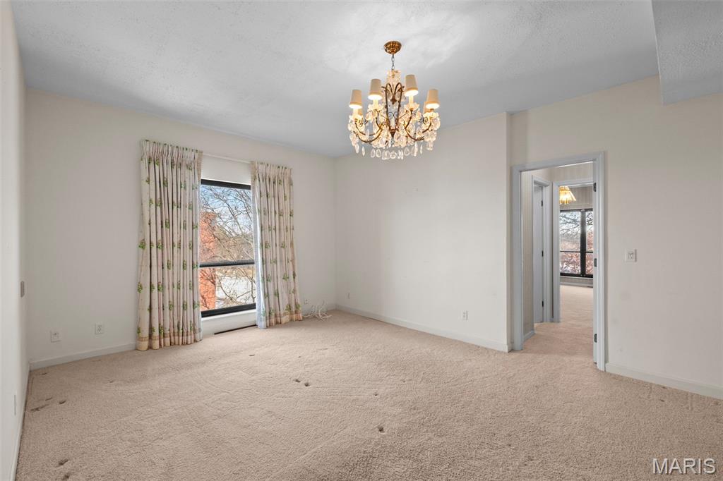 564 Sarah Lane Unit: 408