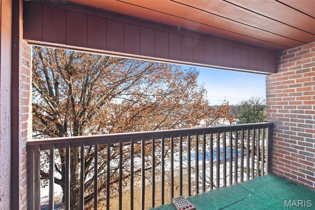 564 Sarah Lane Unit: 408