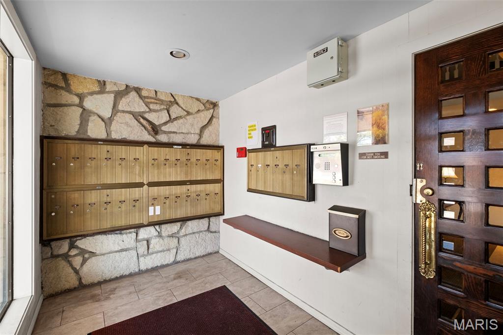 564 Sarah Lane Unit: 408