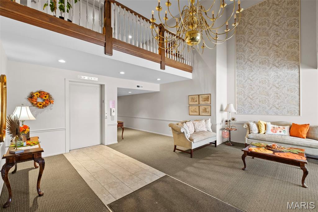 564 Sarah Lane Unit: 408