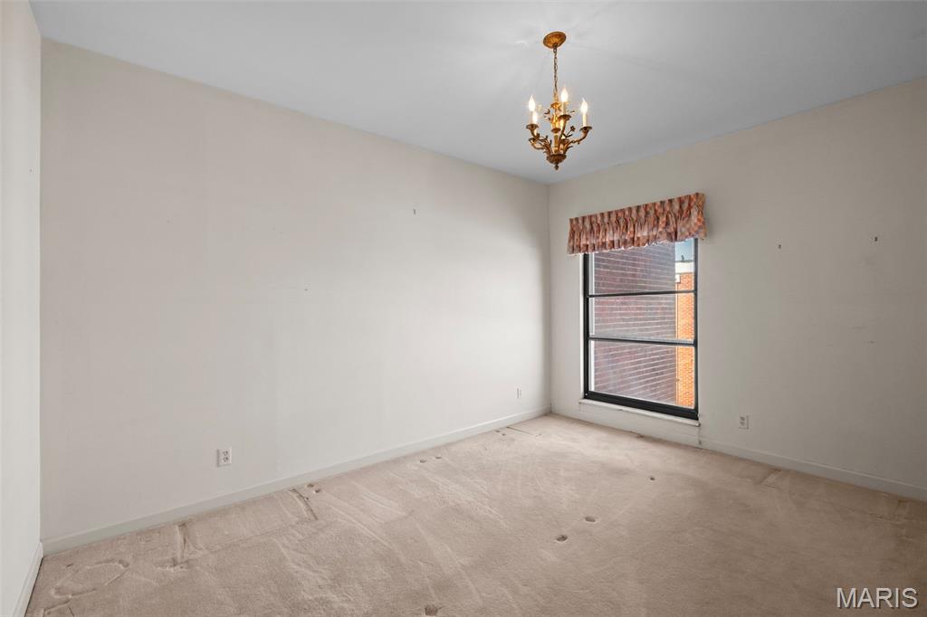 564 Sarah Lane Unit: 408