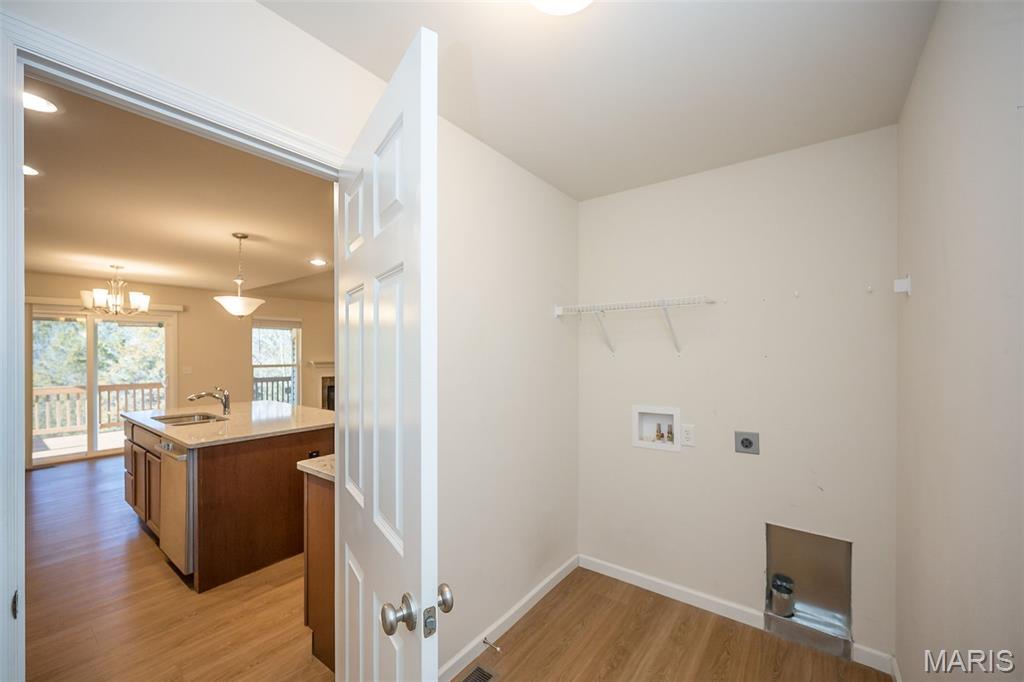 114 San Marino Parkway Parkway