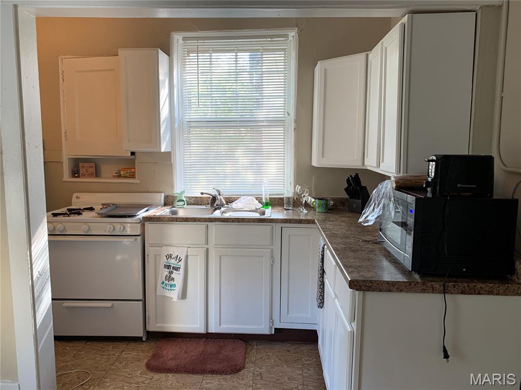 1362 McCausland Avenue