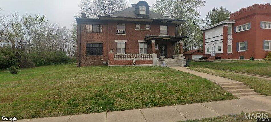 11 Thornby Place