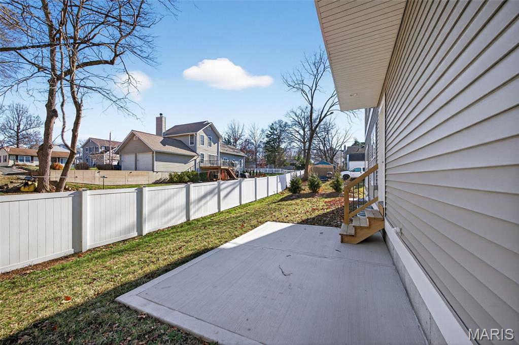 416 S Ballas Road