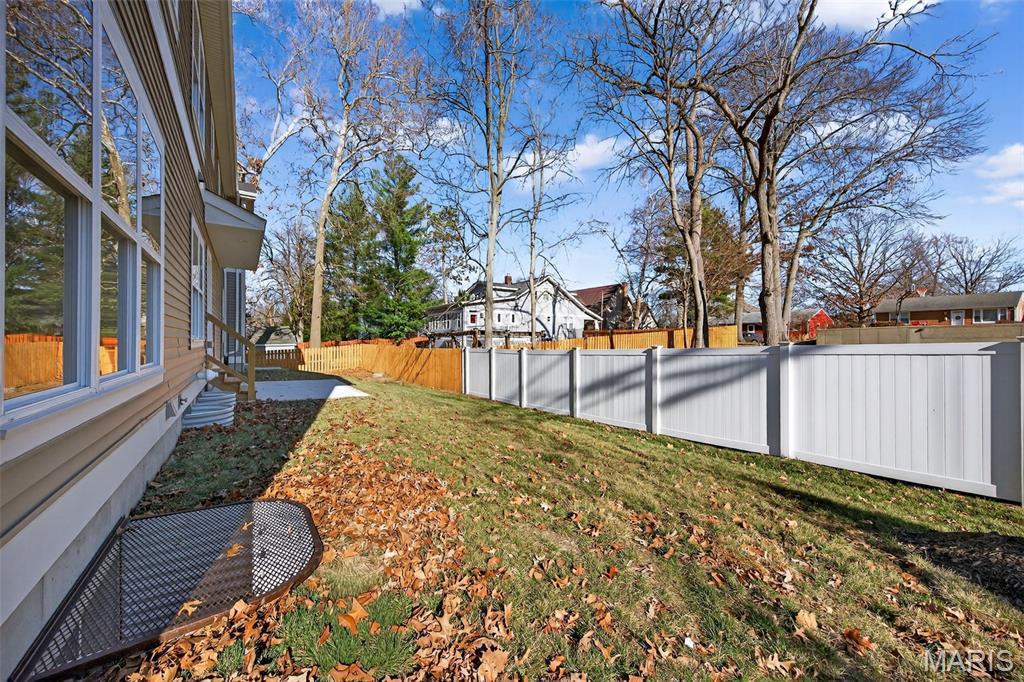 416 S Ballas Road
