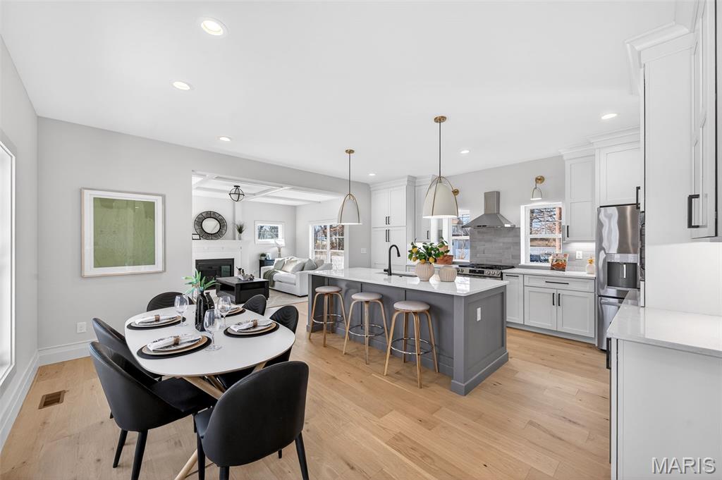 416 S Ballas Road