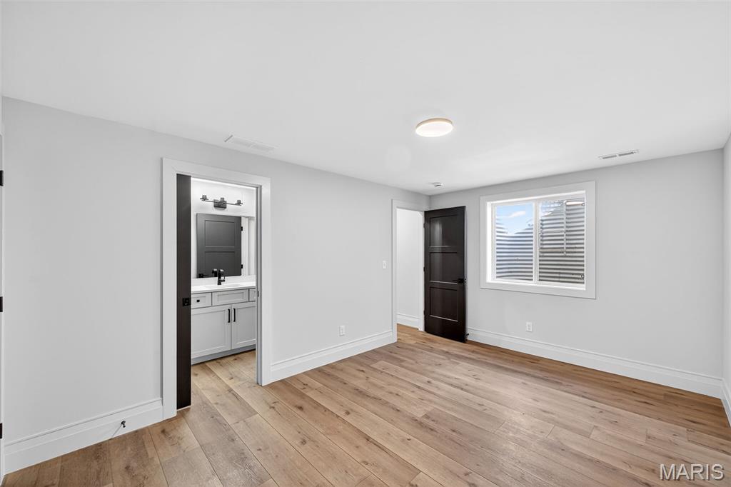 416 S Ballas Road