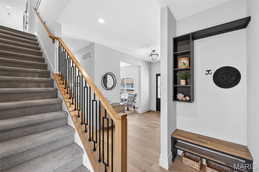 416 S Ballas Road
