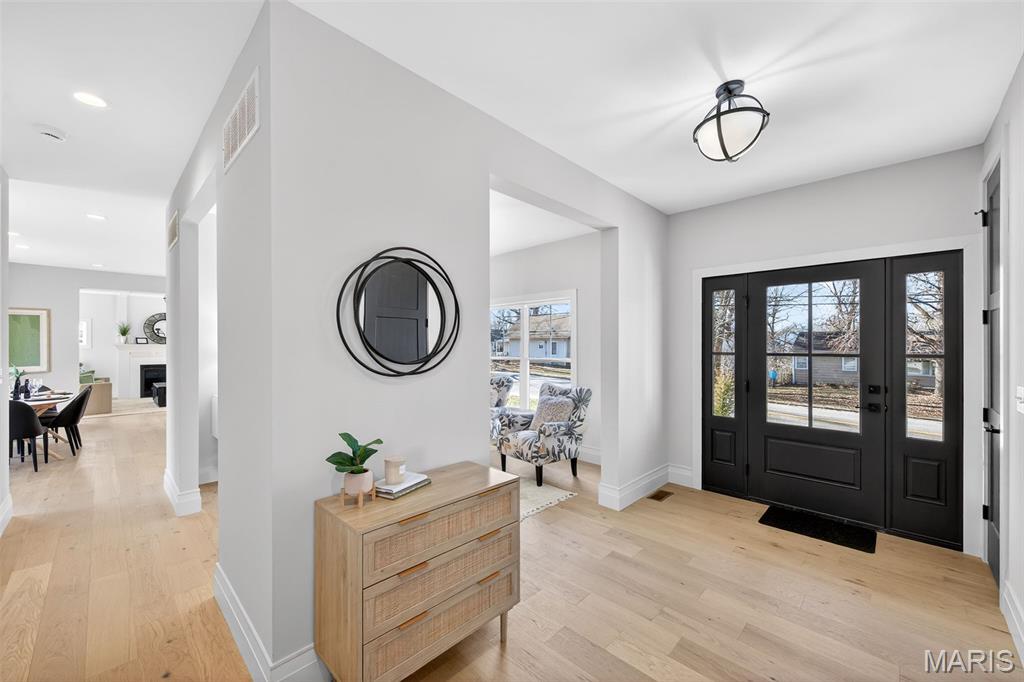 416 S Ballas Road