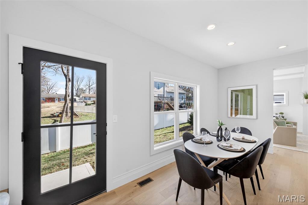 416 S Ballas Road