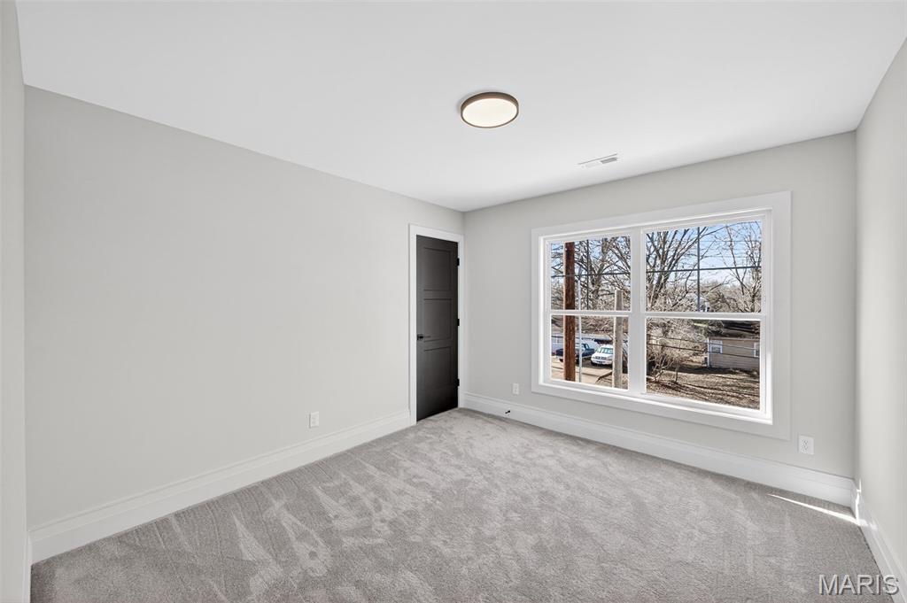 416 S Ballas Road