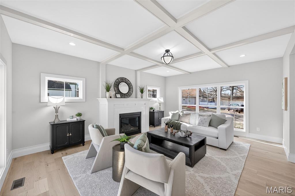 416 S Ballas Road
