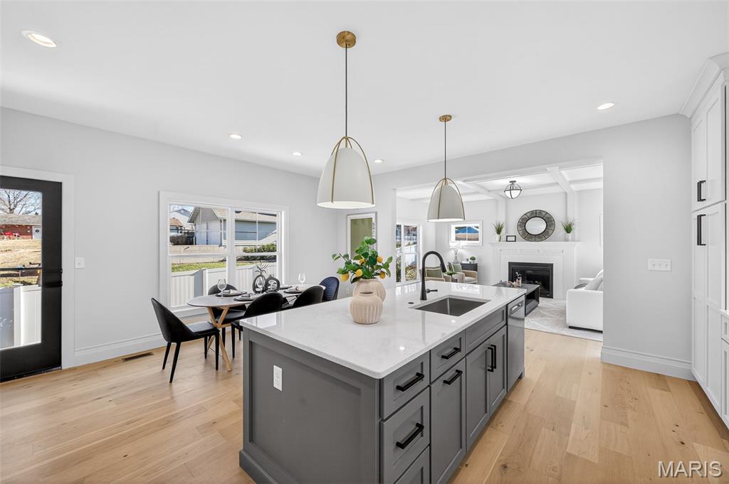 416 S Ballas Road