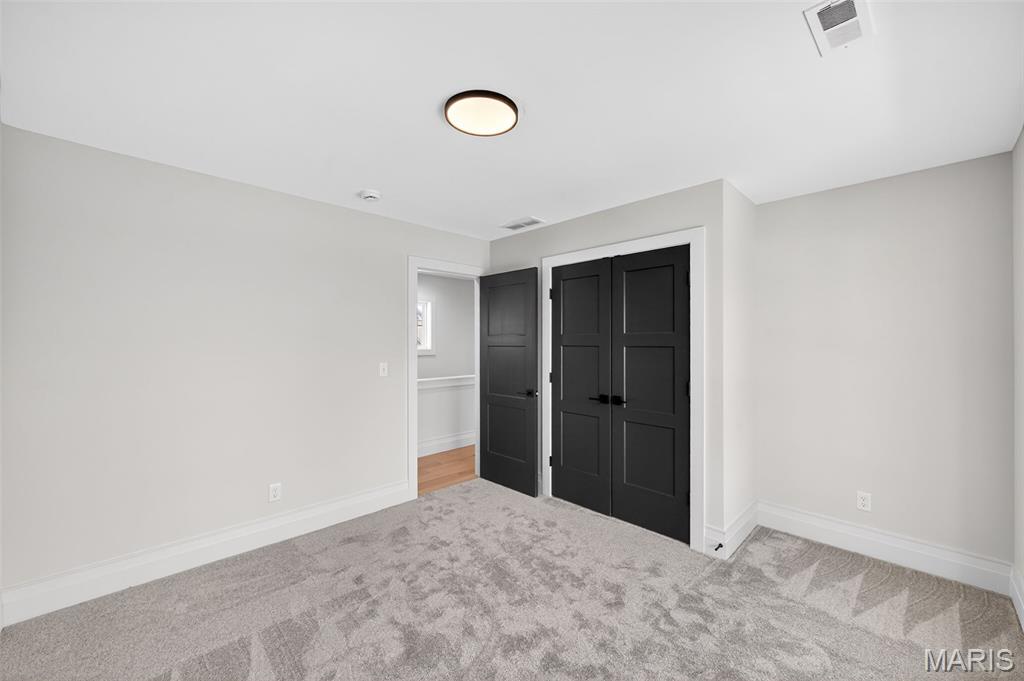 416 S Ballas Road