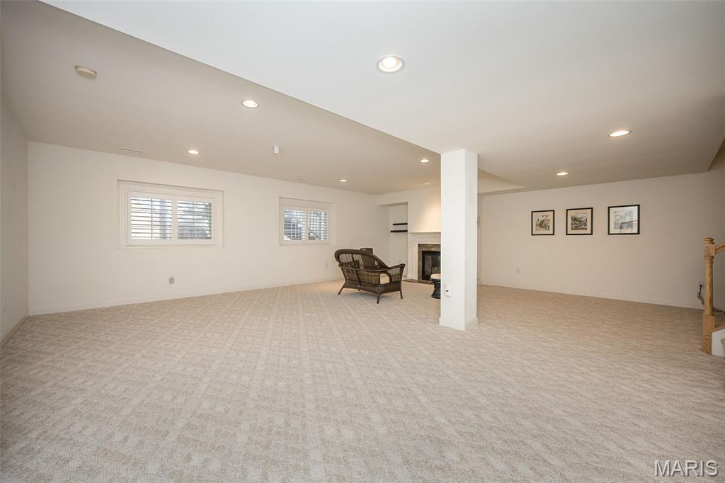 904 Chesterfield Villas Circle