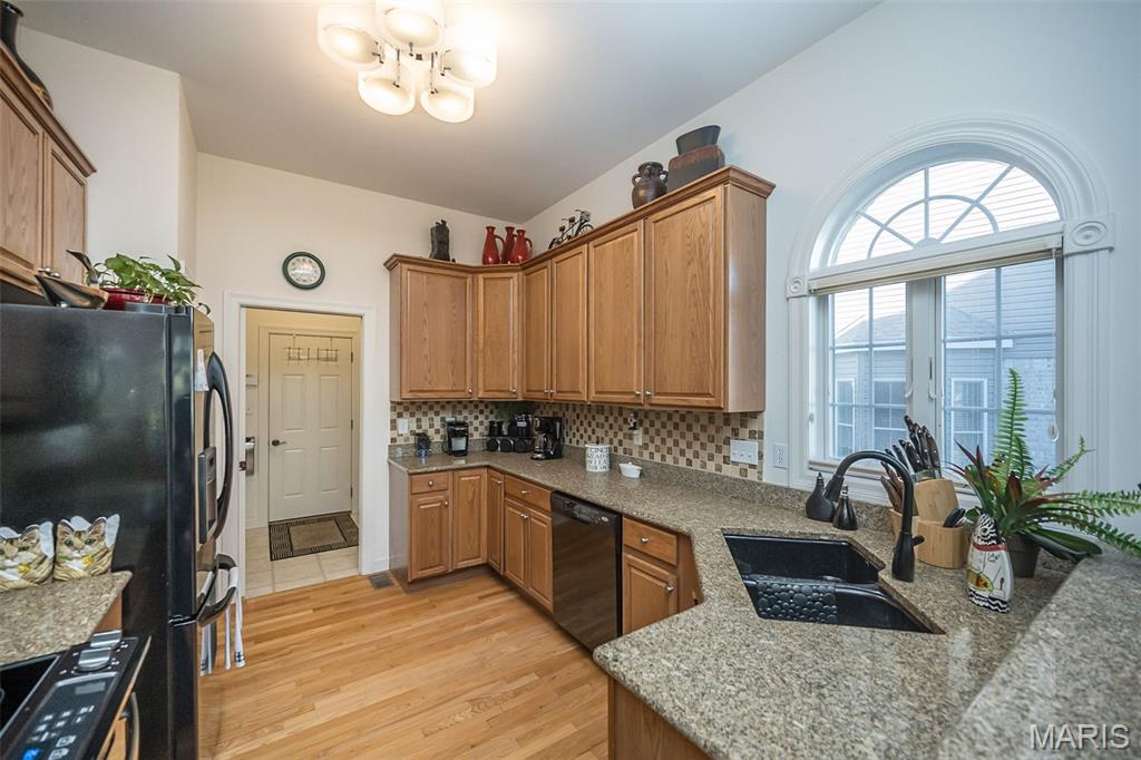 904 Chesterfield Villas Circle