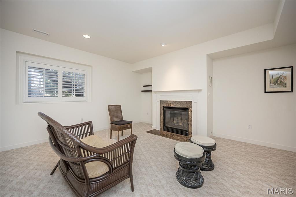 904 Chesterfield Villas Circle