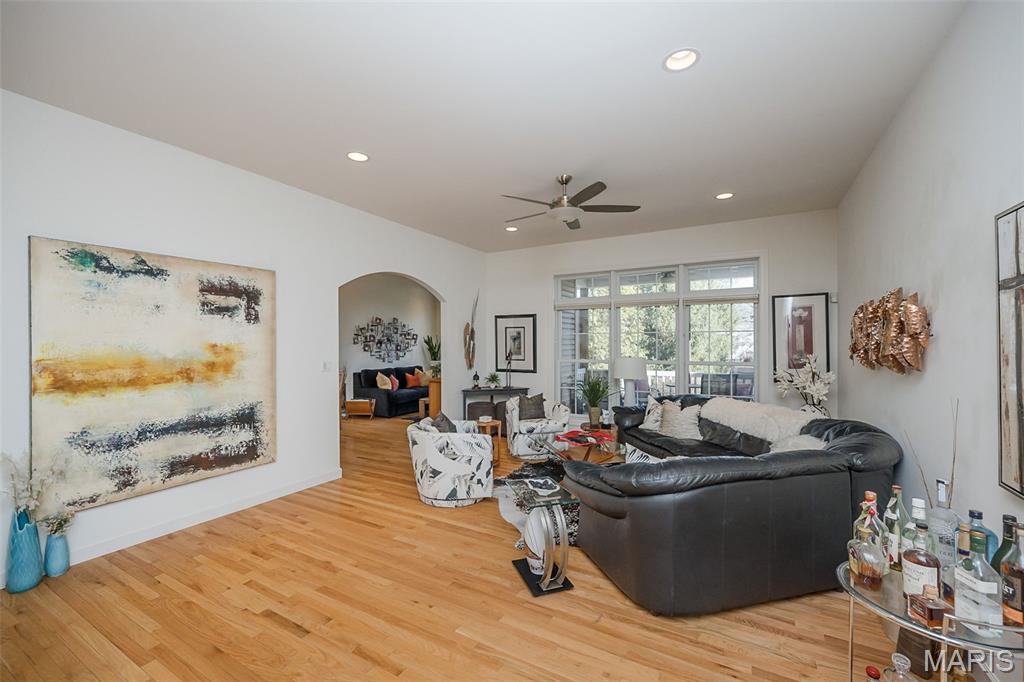 904 Chesterfield Villas Circle