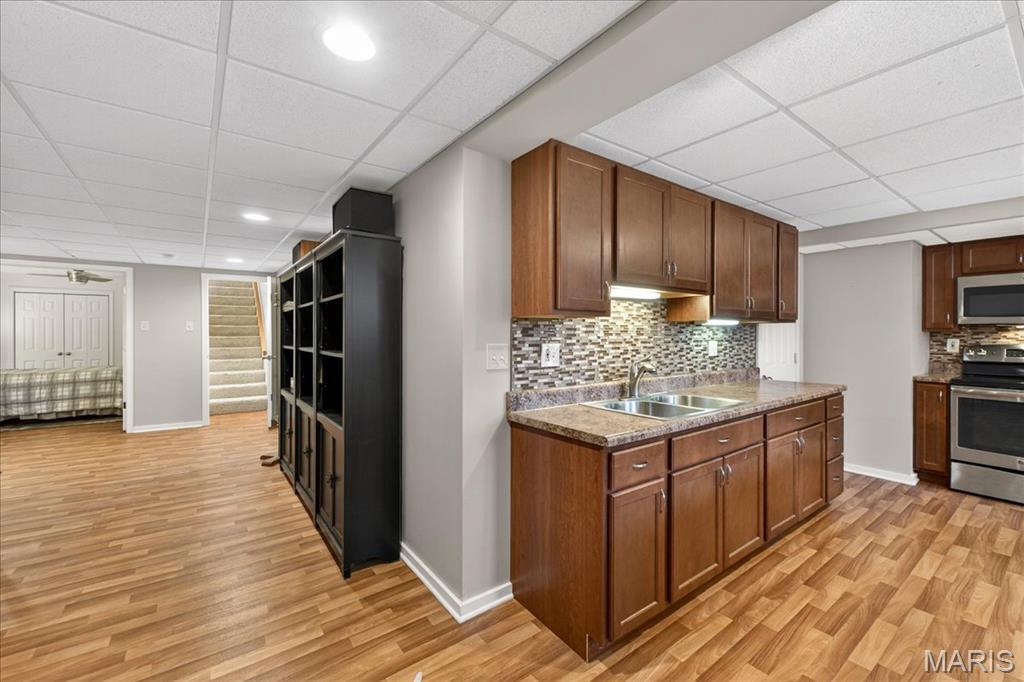 2133 Hunters Way Court