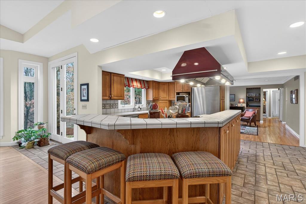 2133 Hunters Way Court