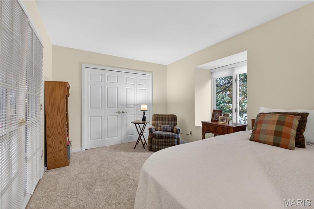 2133 Hunters Way Court