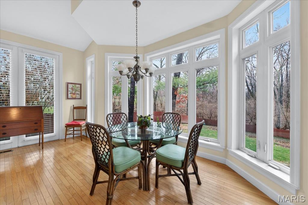 2133 Hunters Way Court