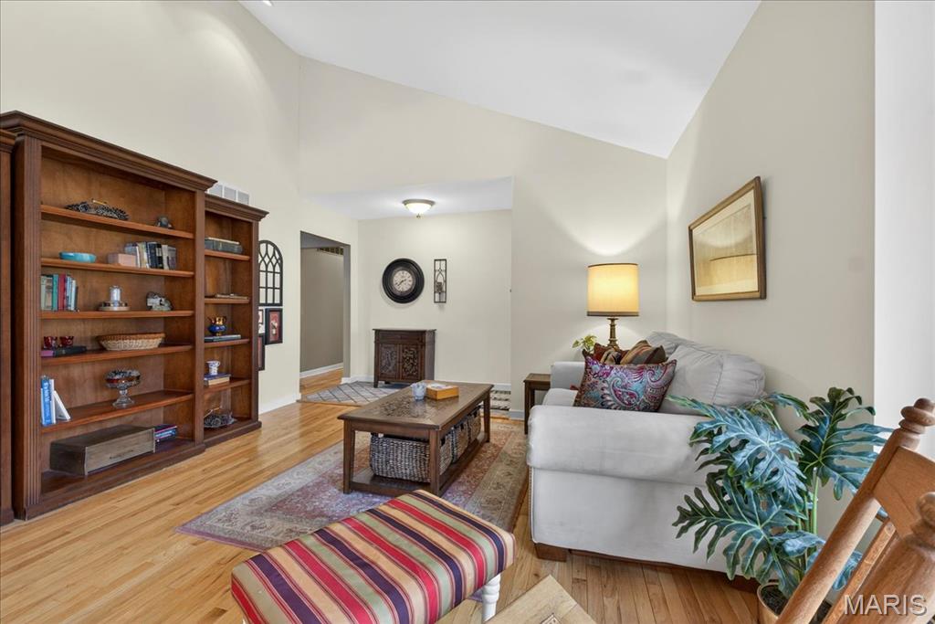 2133 Hunters Way Court