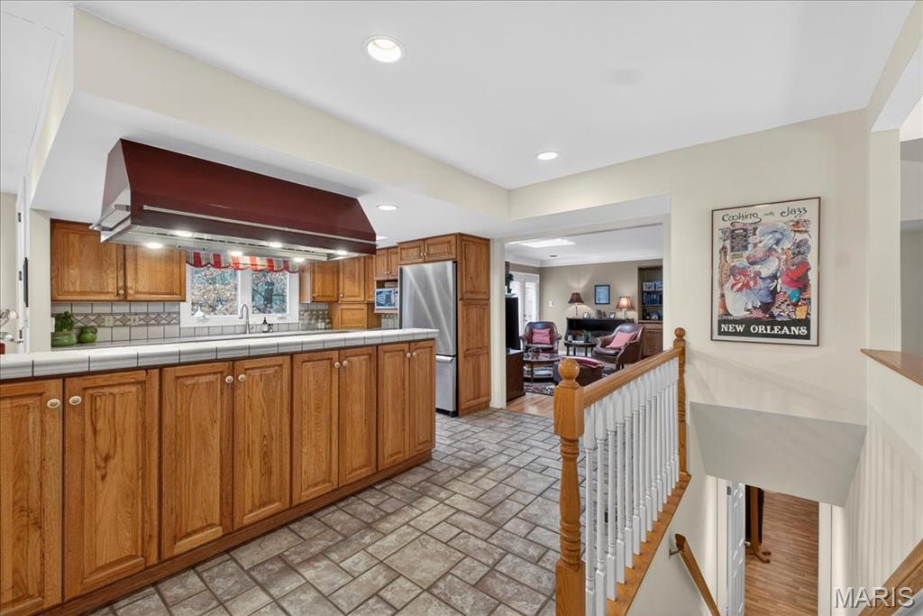 2133 Hunters Way Court