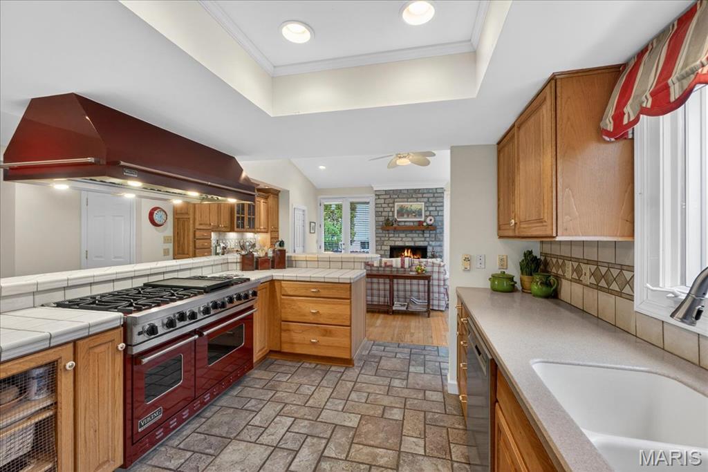 2133 Hunters Way Court