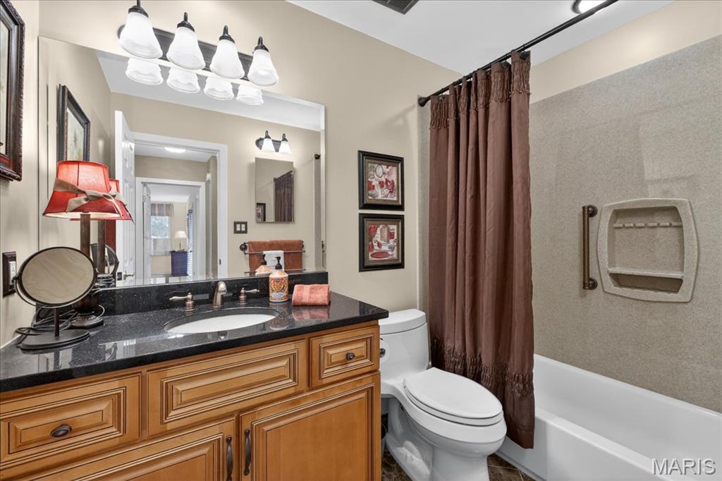 2133 Hunters Way Court