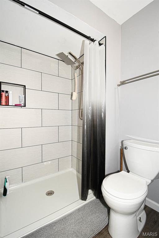 2211 Aileswick Drive