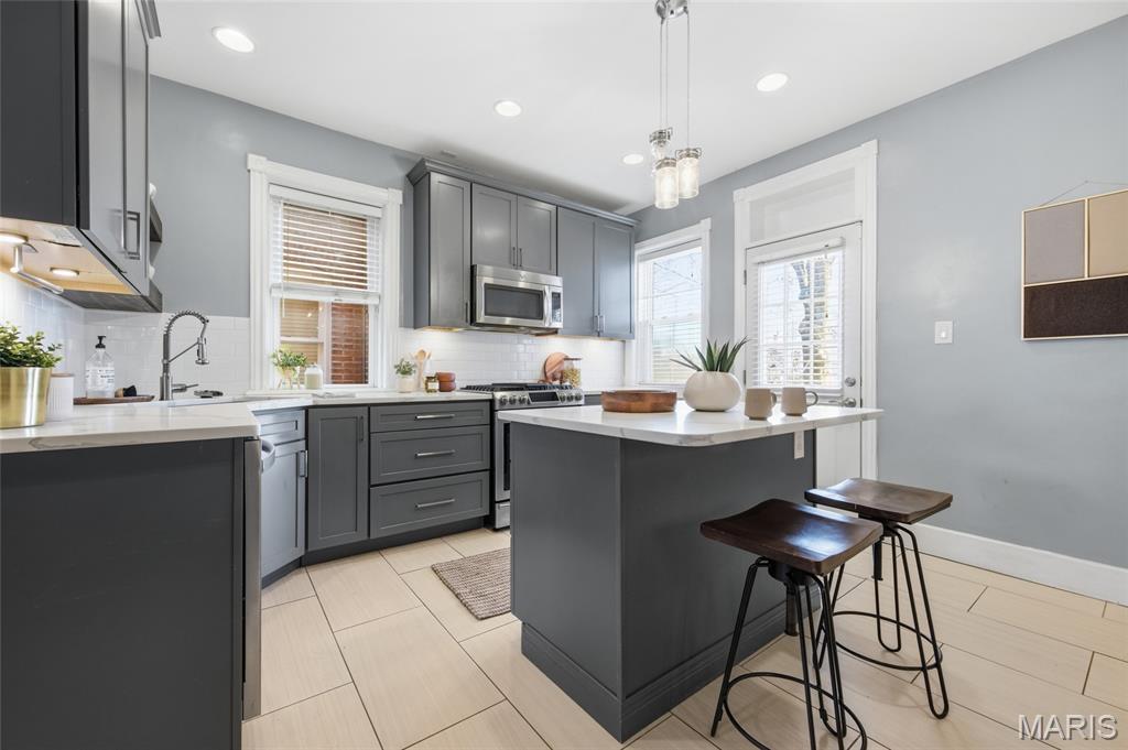 2320 Louisiana Avenue