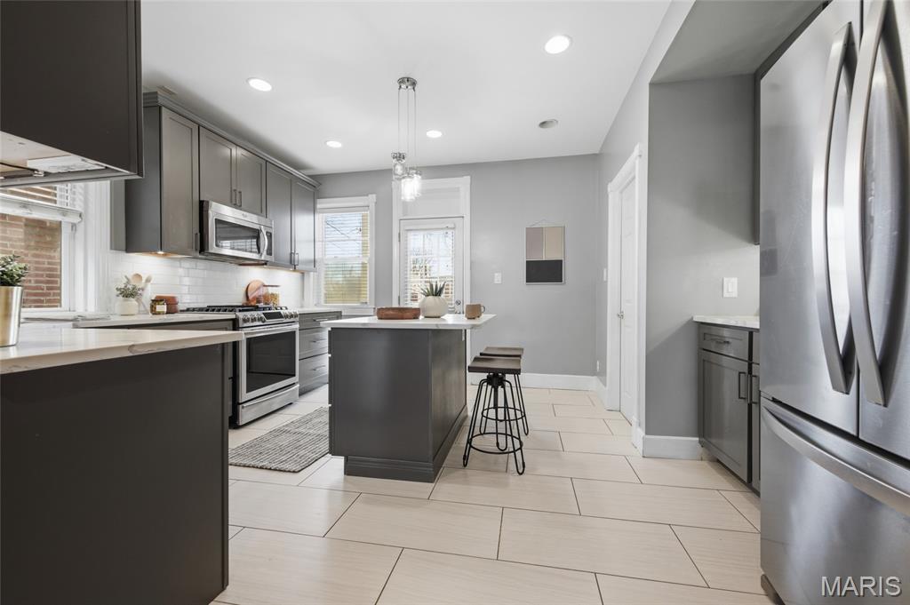 2320 Louisiana Avenue