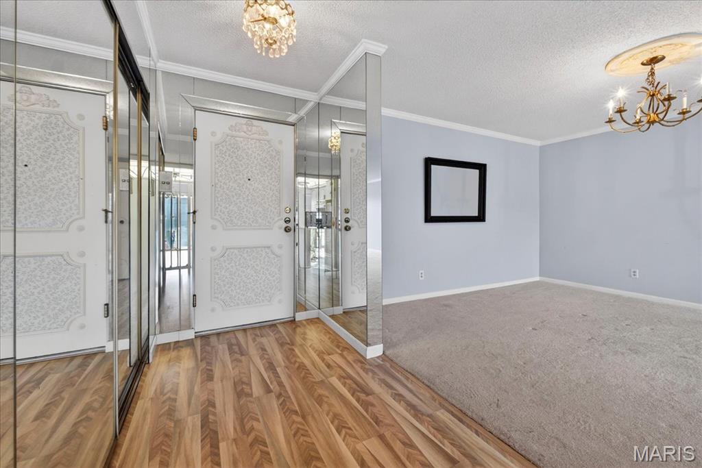 572 Coeur De Royale Drive Unit: 306