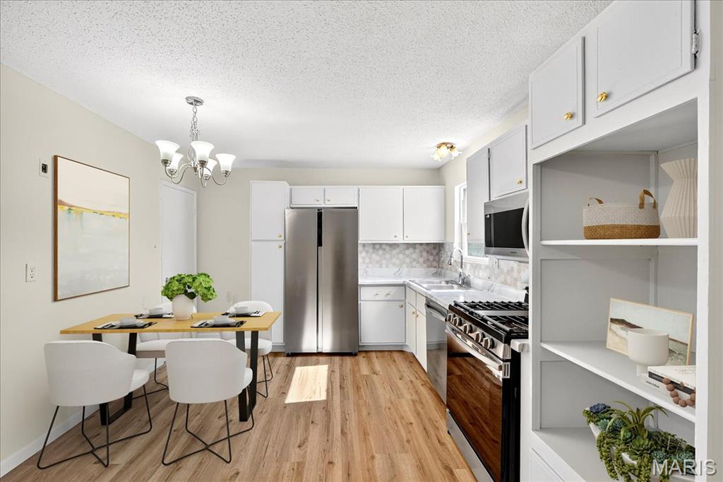 6360 Silver Fox Drive