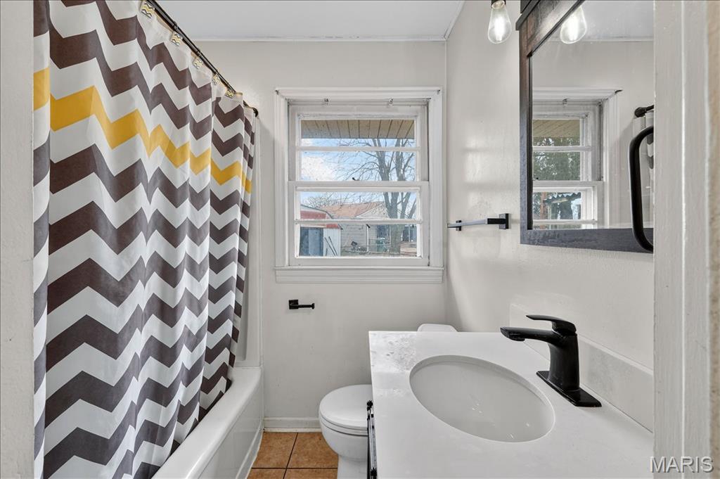 2844 Westlawn Street